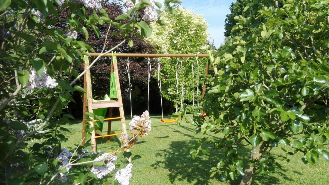 Gite Atypique Dans Une Chapelle Briec Exteriér fotografie